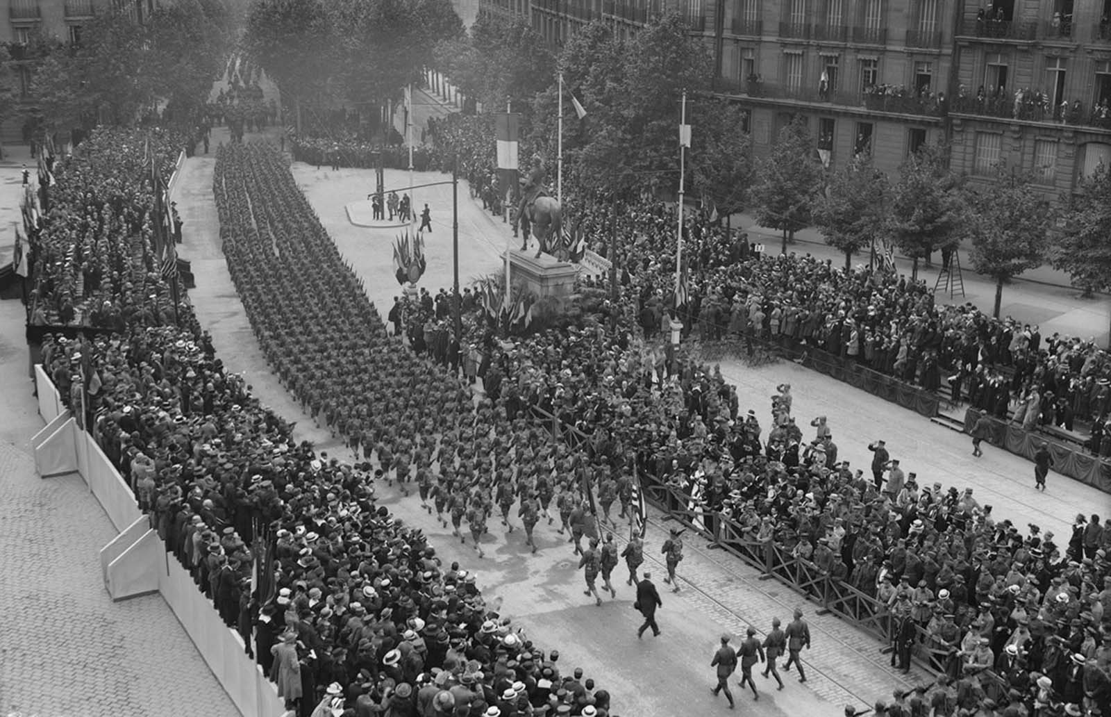 American troops march through Place de Jena and down Avenue du President Wilson in Paris on July 4, 1918.