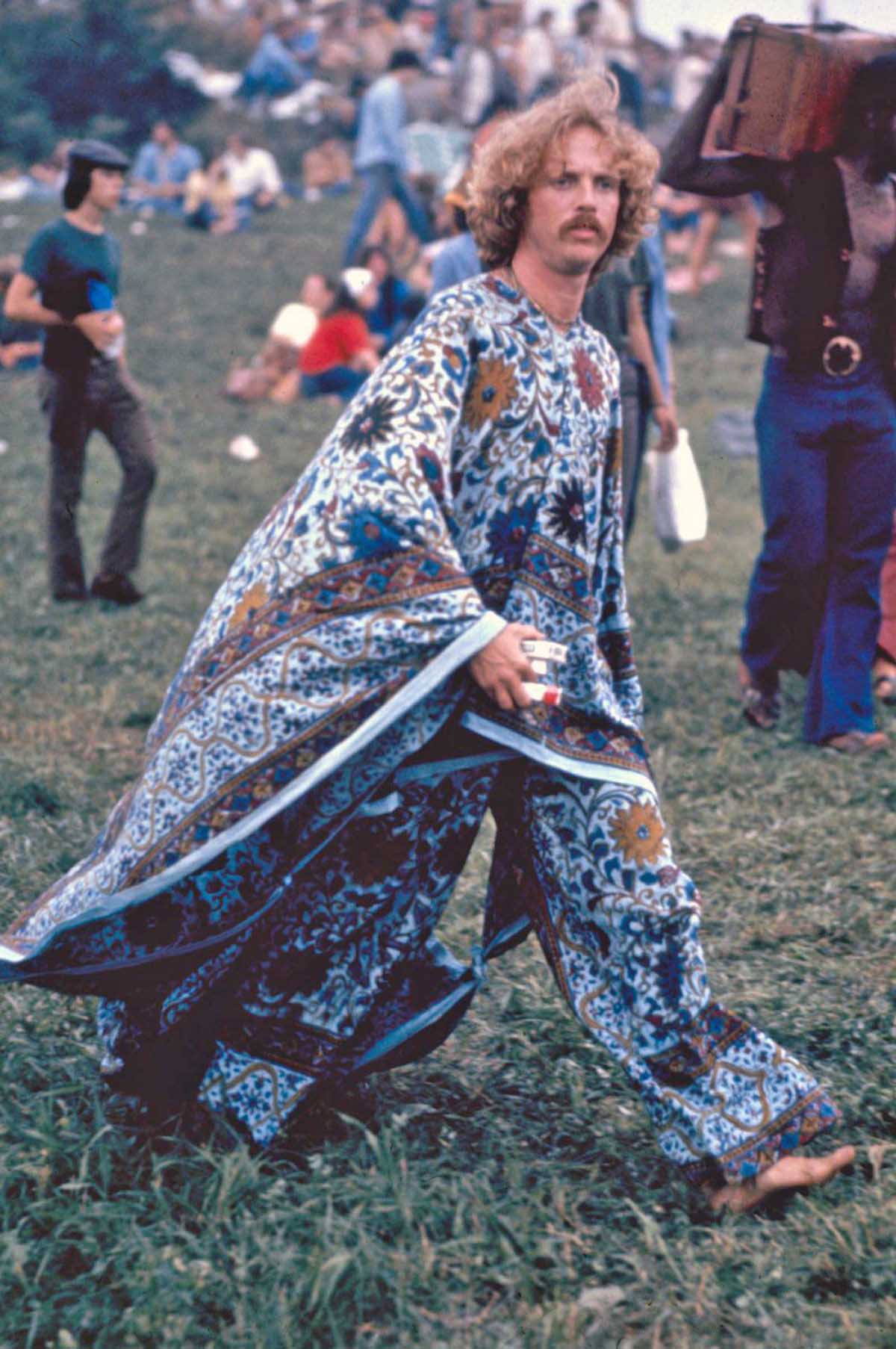 woodstock fashion pictures 1969