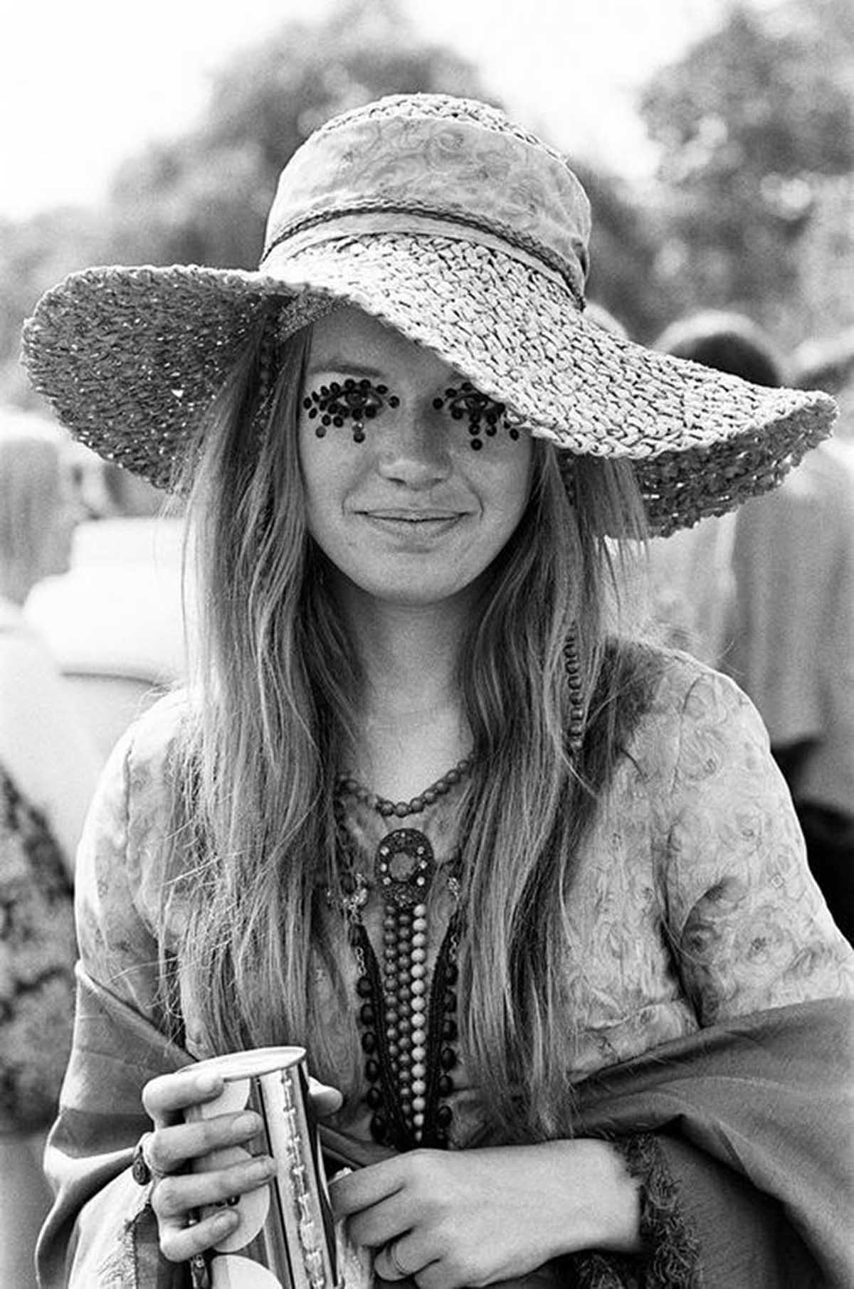 woodstock fashion pictures 1969