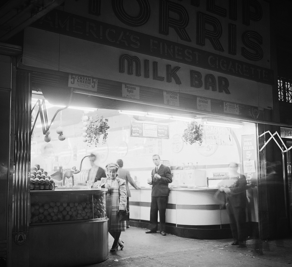 New York City photos in the 1940s
