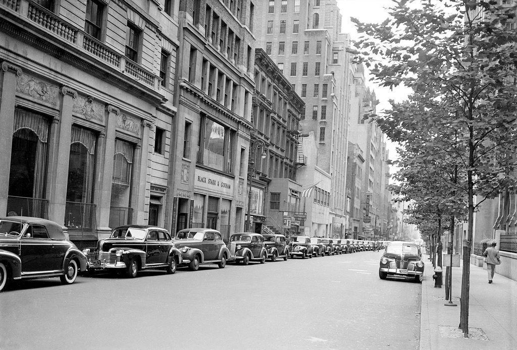 New York City photos in the 1940s