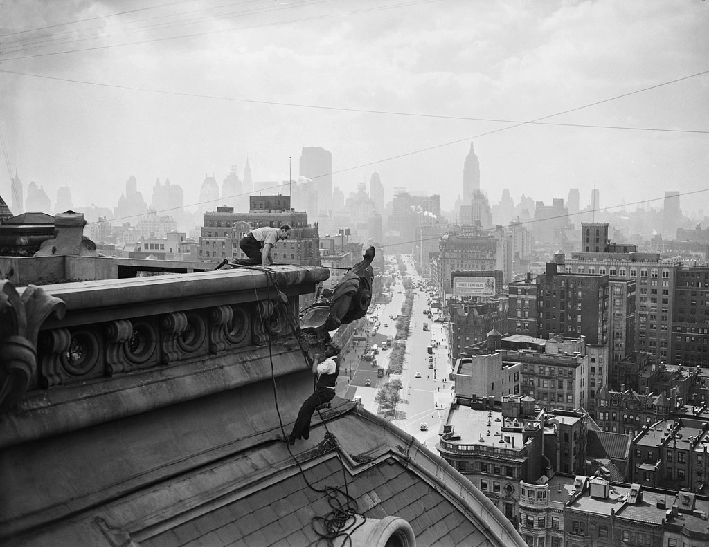 New York City photos in the 1940s