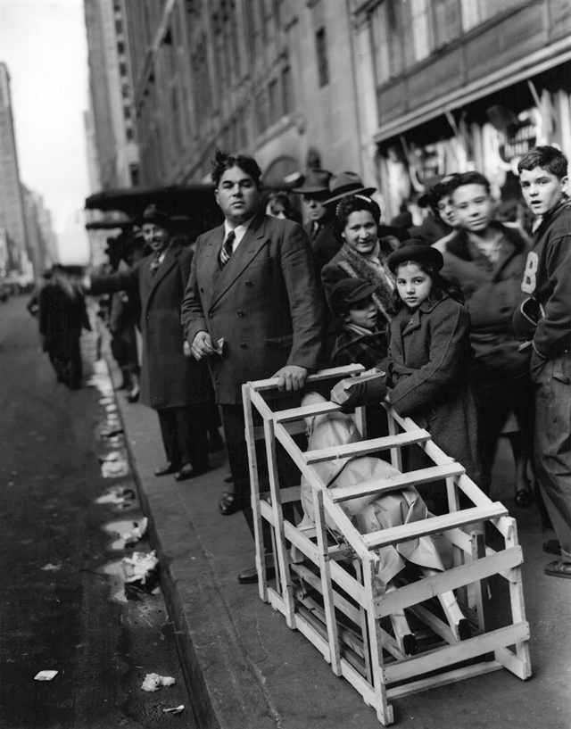 New York City photos in the 1940s