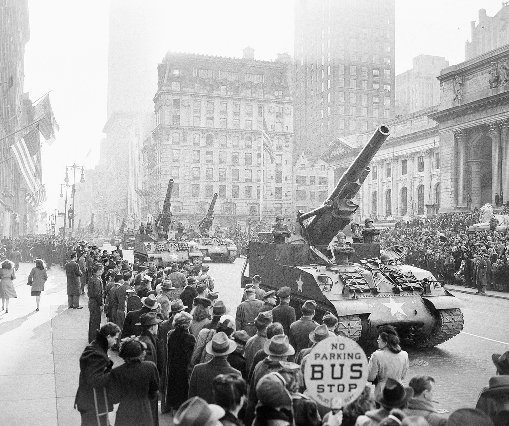 New York City photos in the 1940s