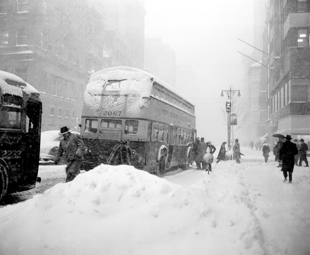 New York City photos in the 1940s