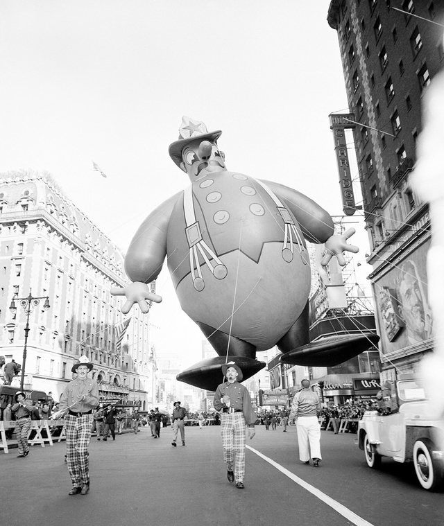 New York City photos in the 1940s