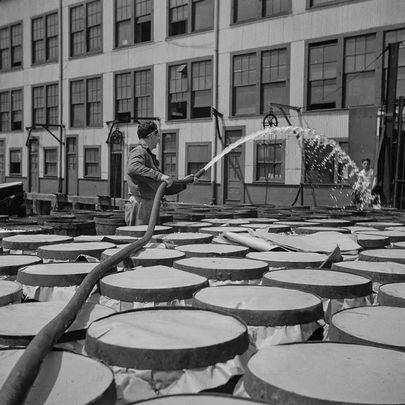 vintage fulton fish market manhattan