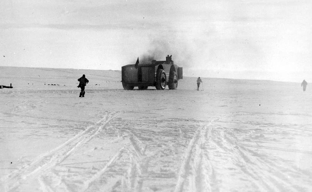 antarctic snow cruiser photos