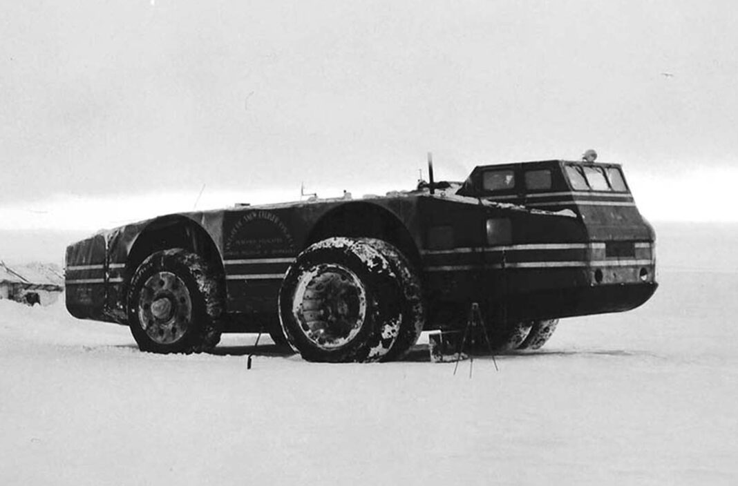 The Antarctic Snow Cruiser: Historical photos of an one-of-a-kind vehicle that turned out to be a colossal failure, 1939-1940