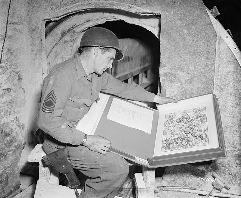 Monuments Men Old Historical Photos