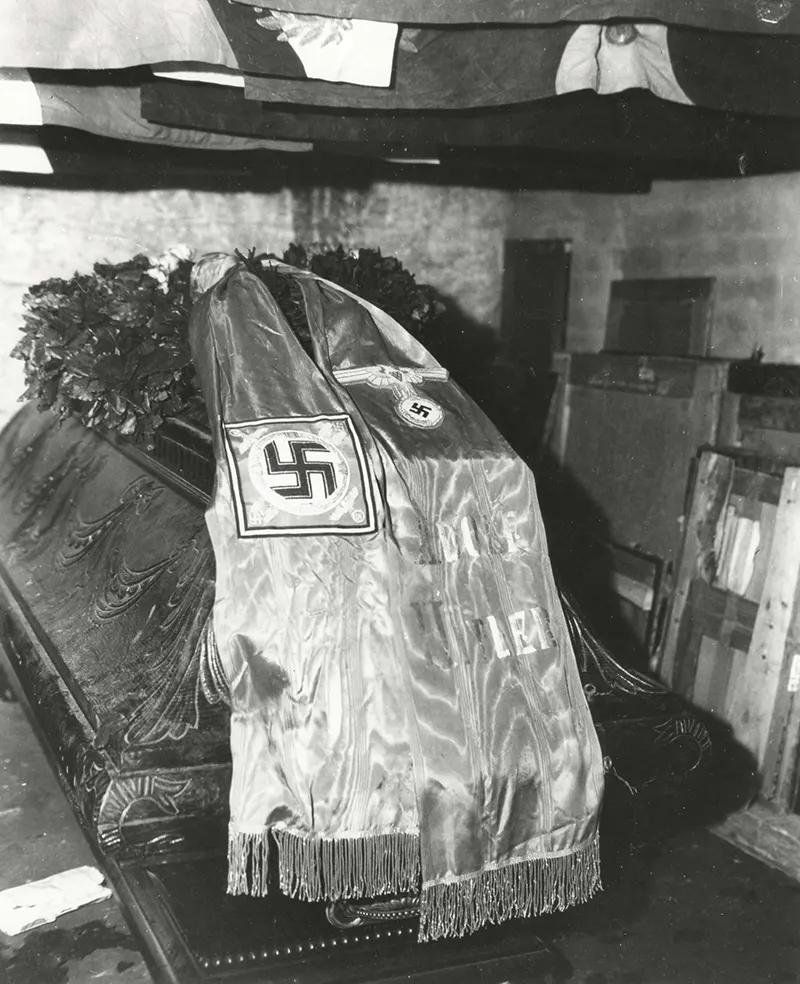Monuments Men Old Historical Photos