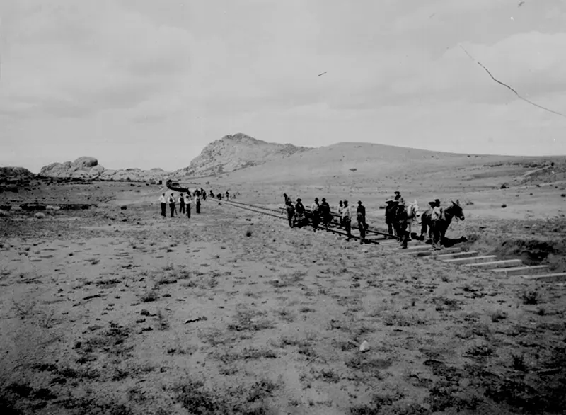 American Frontier Old Photos