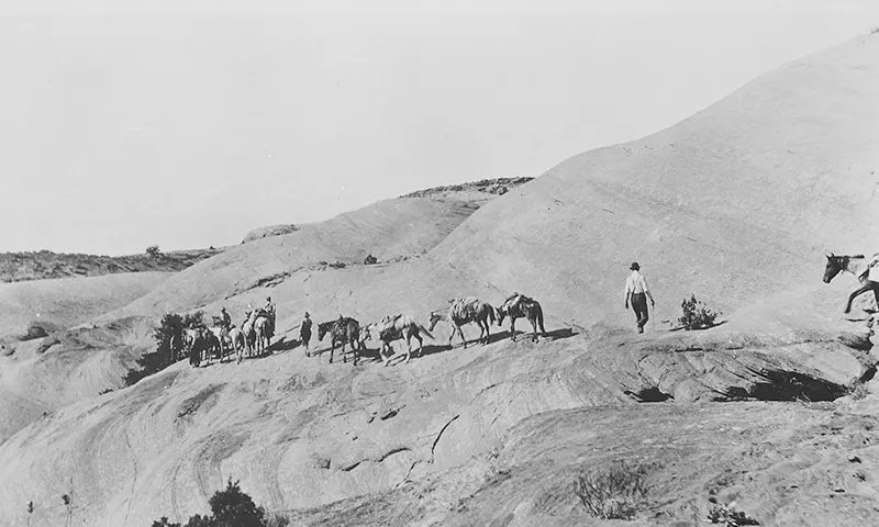 American Frontier Old Photos