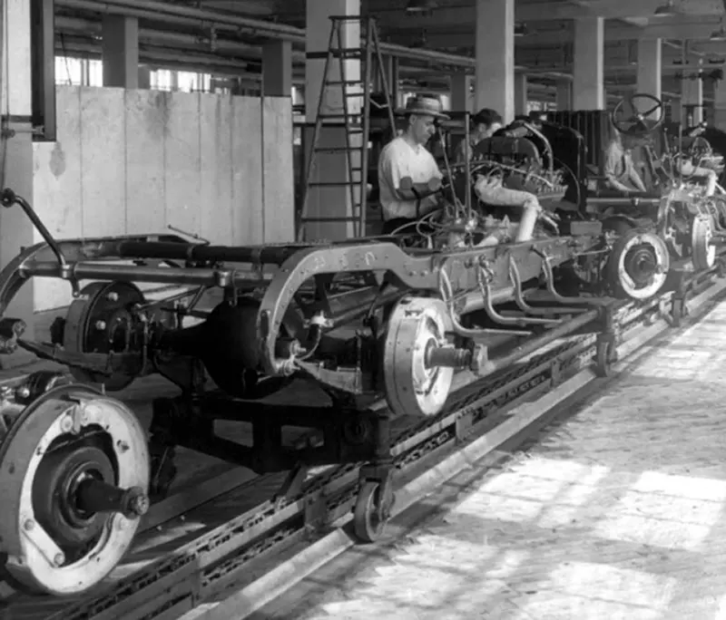 ford assembly lines vintage photos