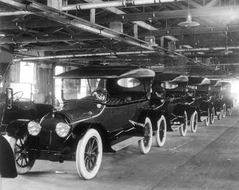 ford assembly lines vintage photos