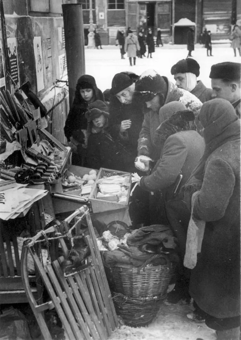  Siege of Leningrad Historical Photos