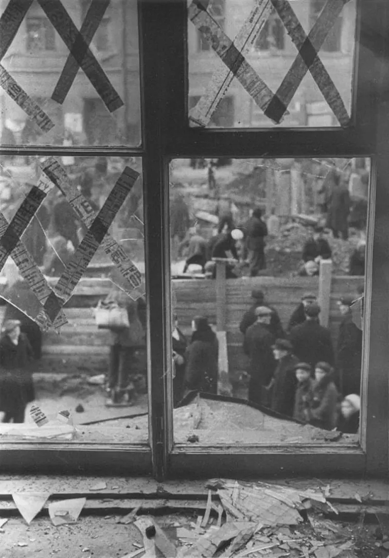  Siege of Leningrad Historical Photos