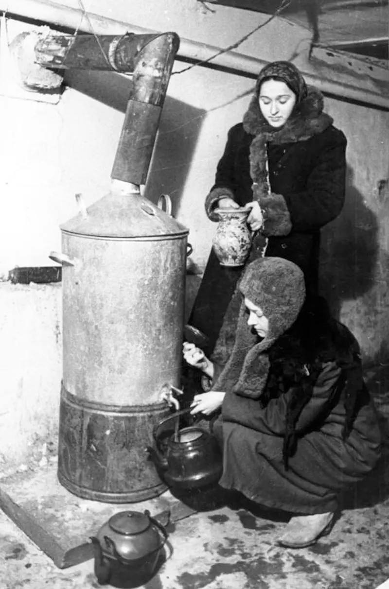  Siege of Leningrad Historical Photos