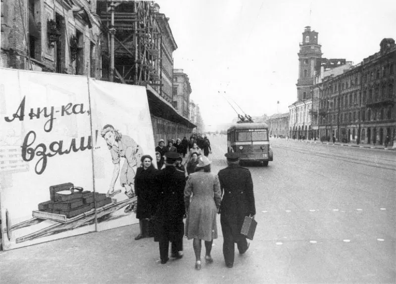  Siege of Leningrad Historical Photos