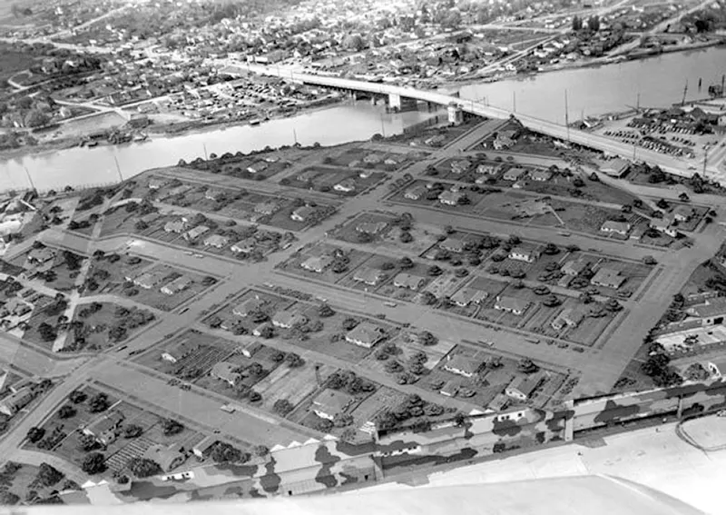 Boeing fake rooftop town