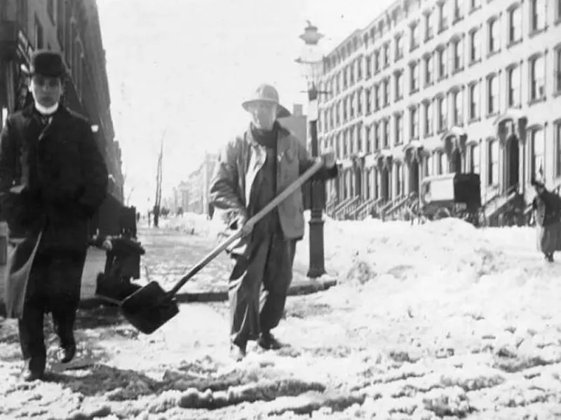 vintage street life new york city