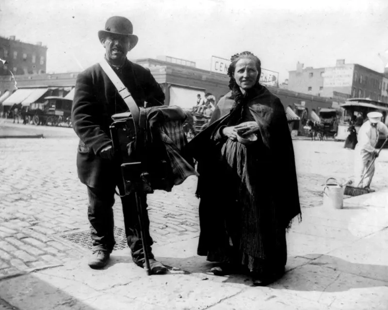 vintage street life new york city