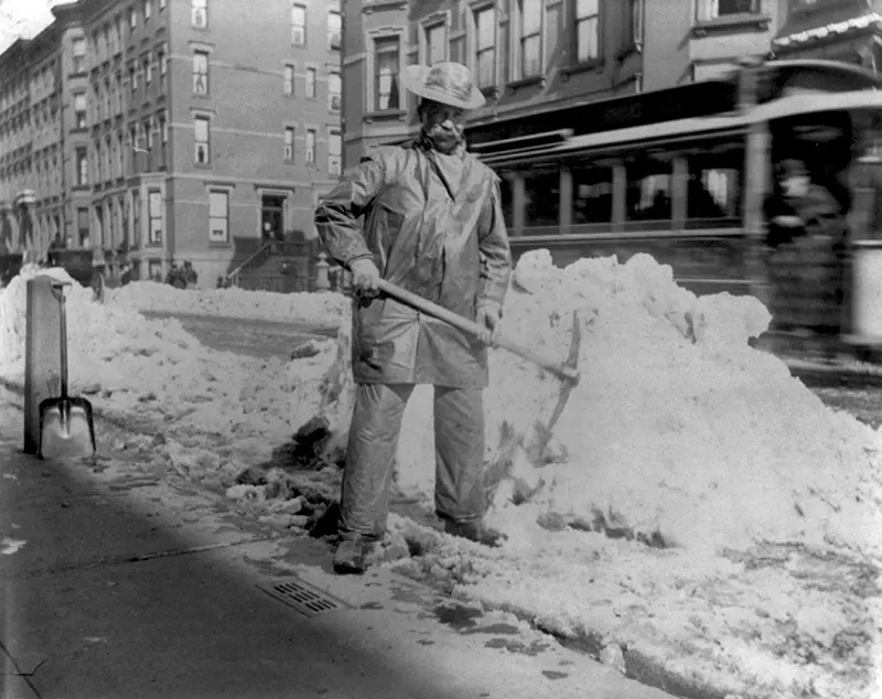 vintage street life new york city