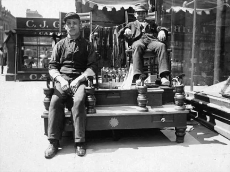 vintage street life new york city