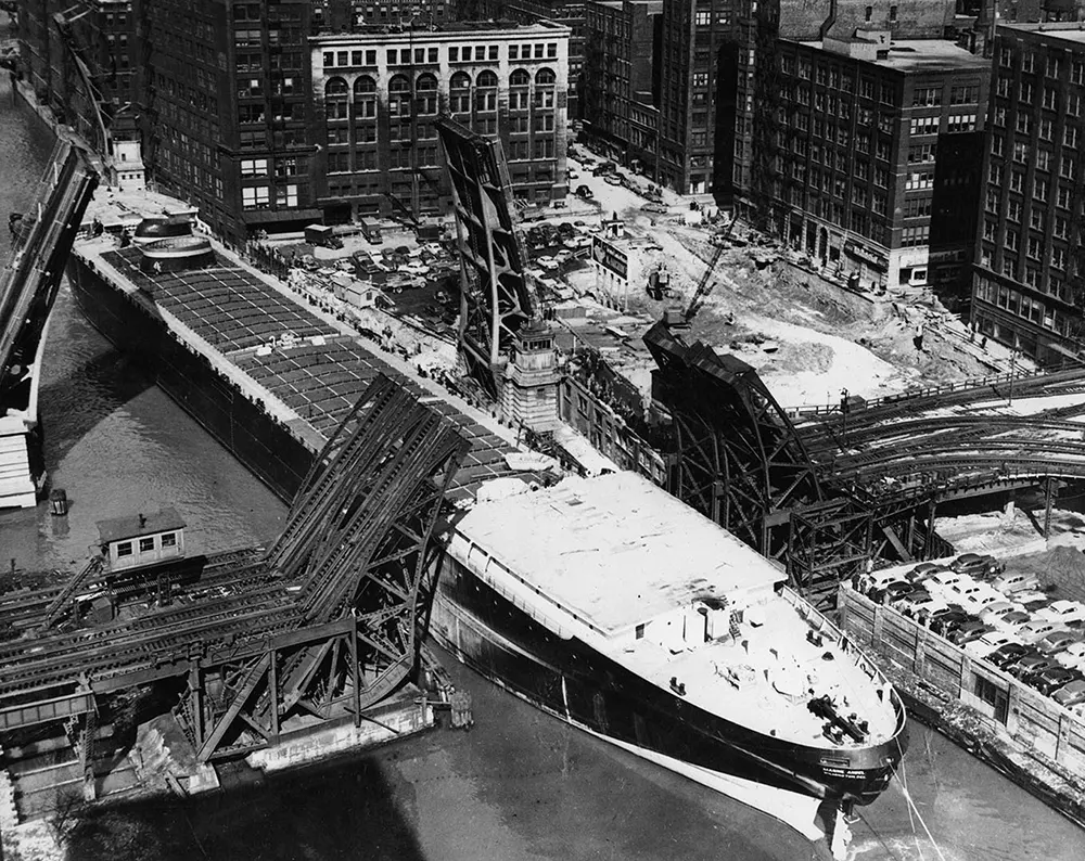 marine angel vessel chicago river