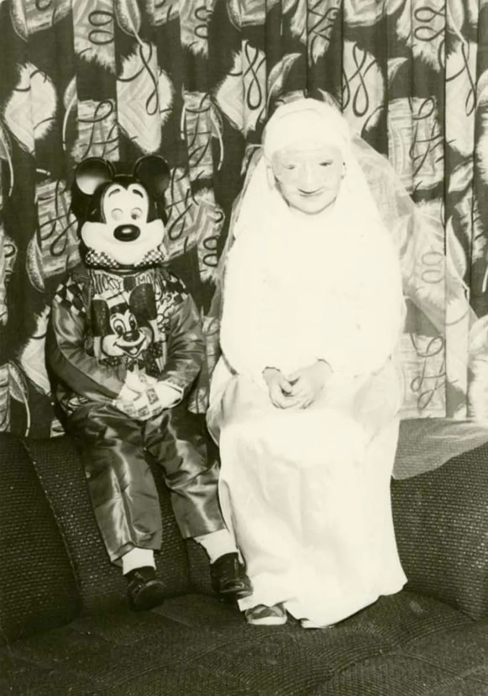 creepy vintage halloween photos