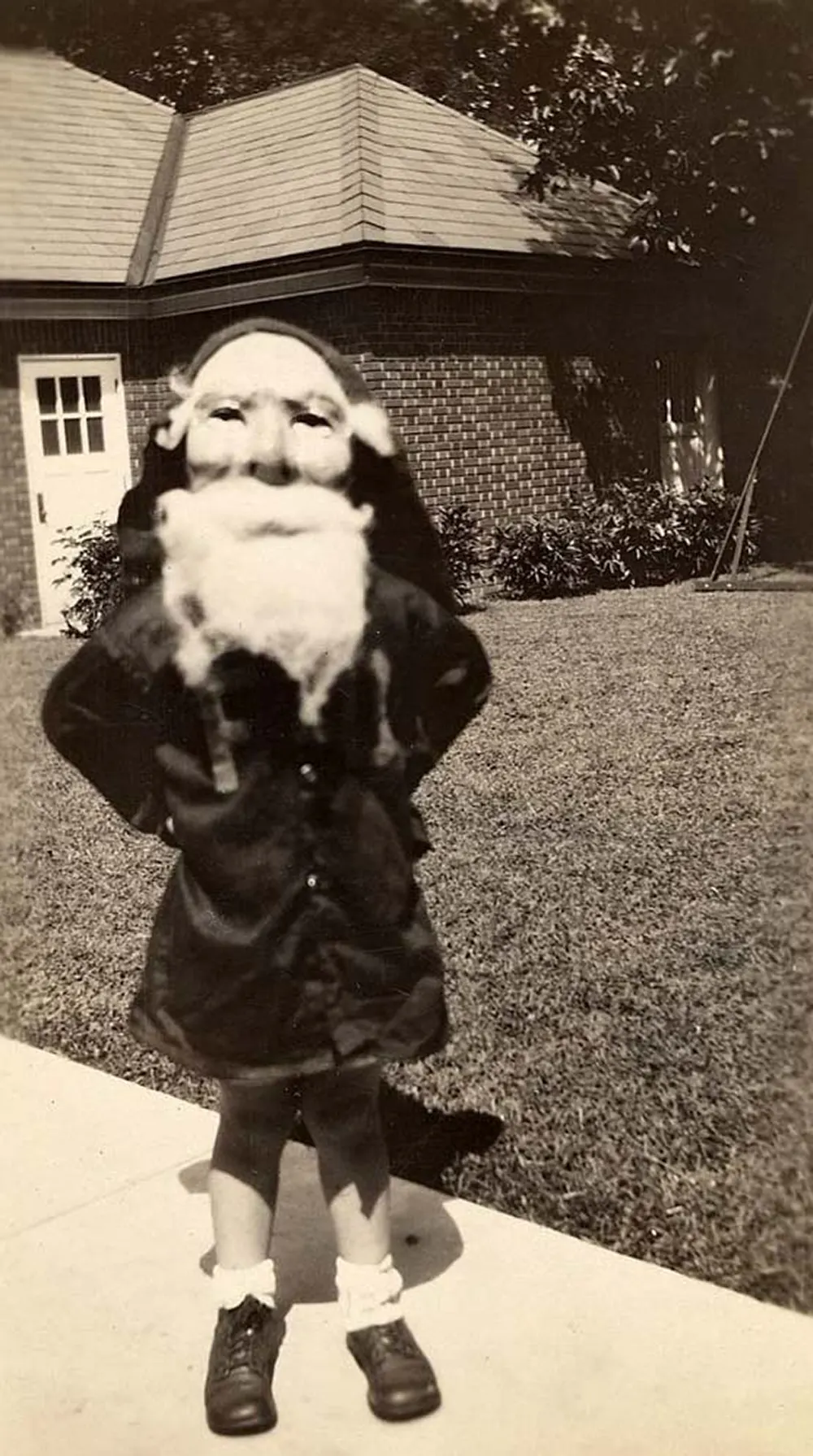 creepy vintage halloween photos