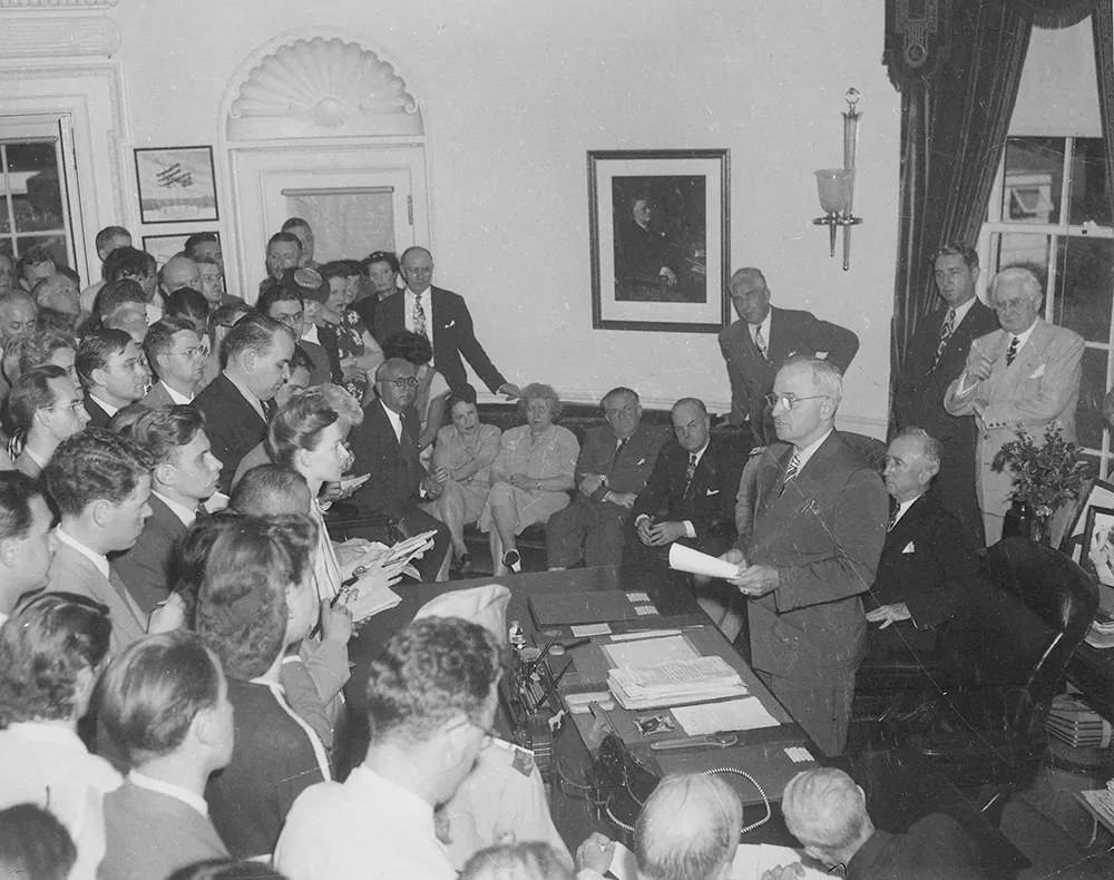 Japanese surrender ceremony photos