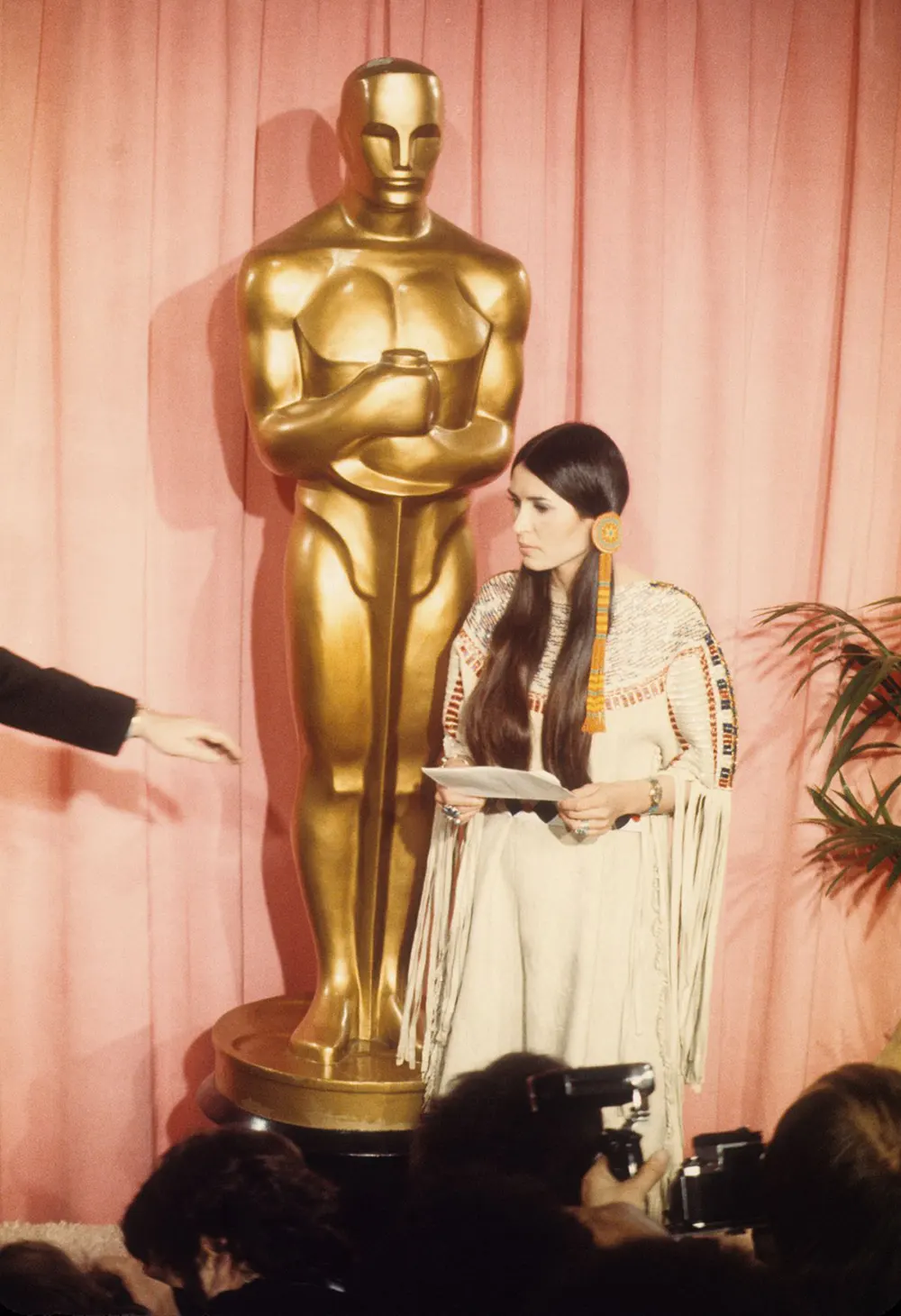 sacheen littlefeather oscars photos