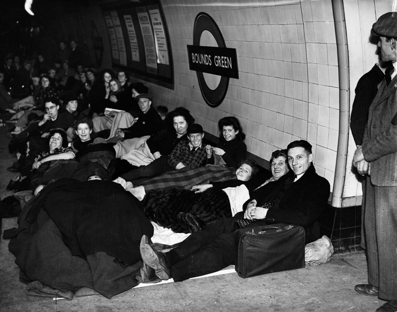 london blitz underground photos