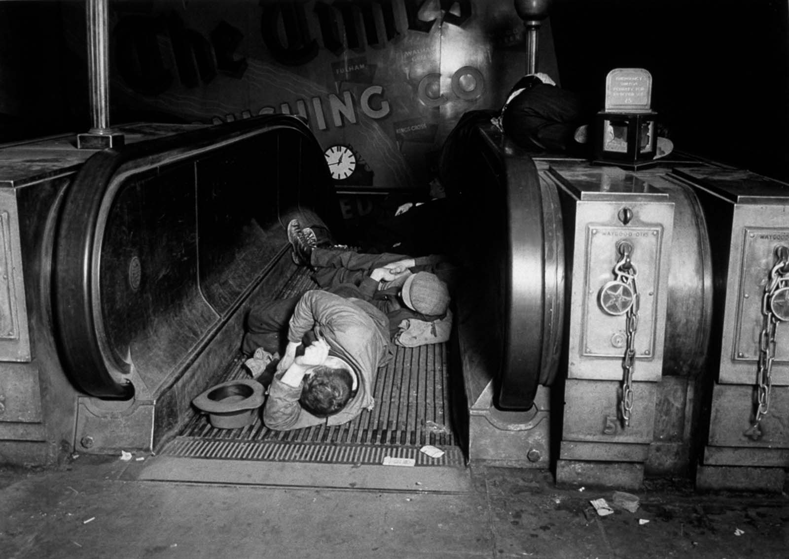 london blitz underground photos