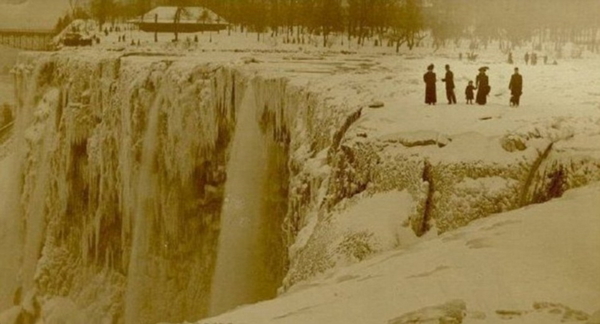 frozen Niagara Falls old photos