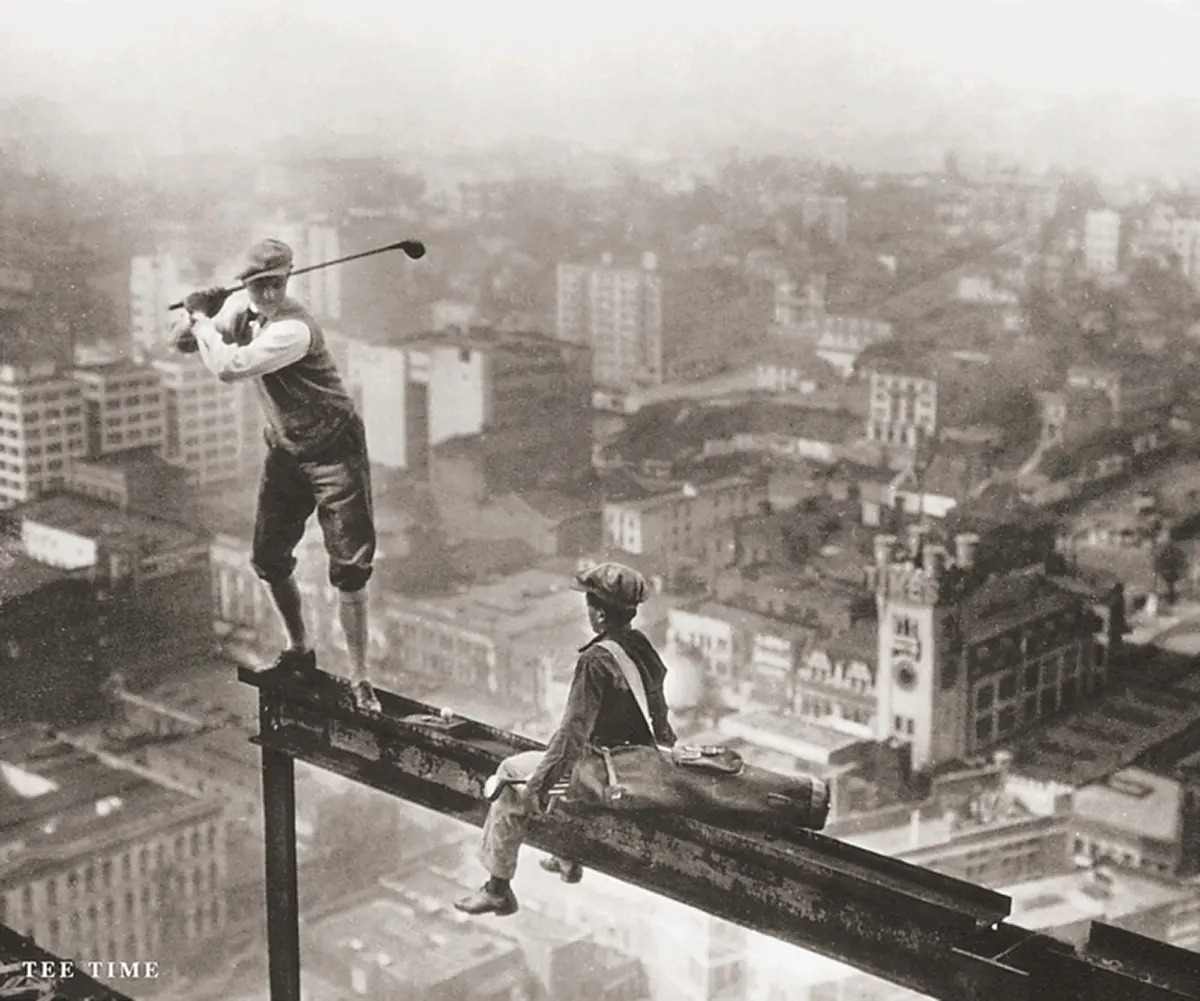 Lunch Atop A Skyscraper
