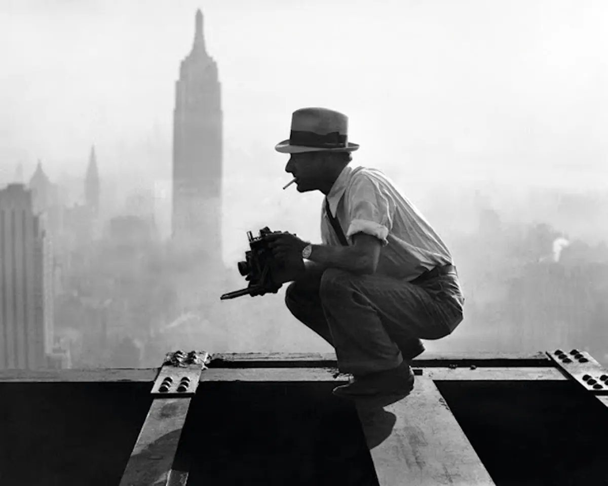Lunch Atop A Skyscraper