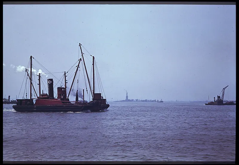 Manhattan in Kodachrome Photos 1940s