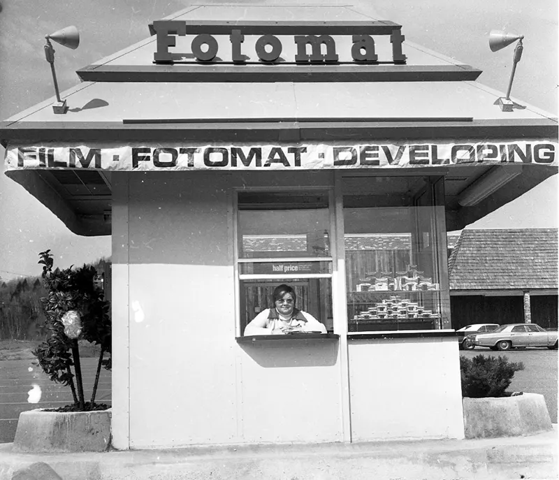 Fotomat Booth Old Photos