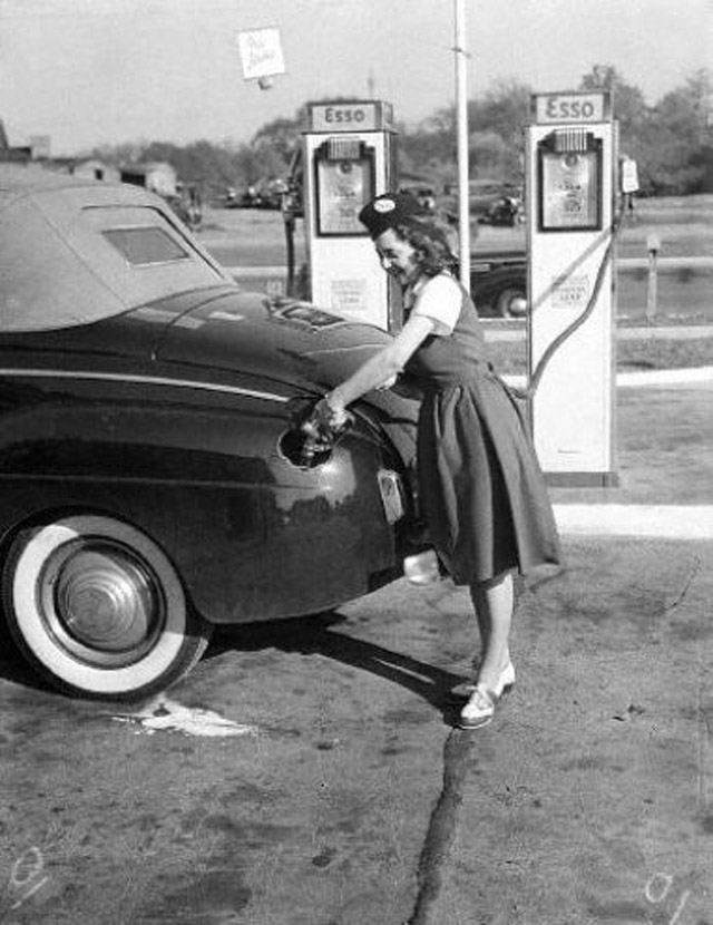 Vintage Photos of Gas Stations