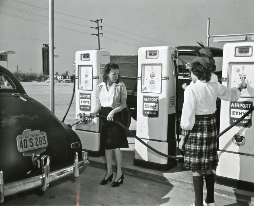 Vintage Photos of Gas Stations