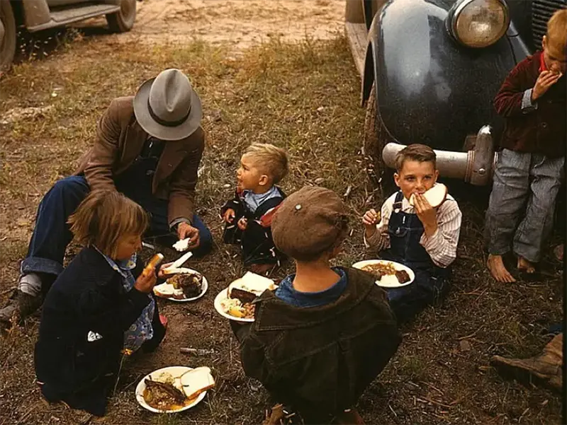 Great Depression Color Photos