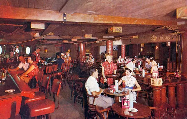 Old Photos Nightclubs Bars of 1950s 1960s