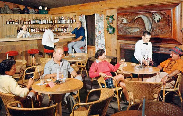 Old Photos Nightclubs Bars of 1950s 1960s