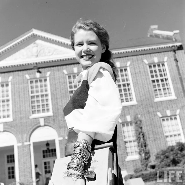 Portraits of Highland Park High School Teenage Girls