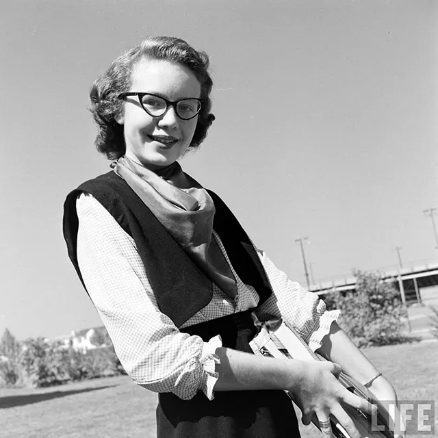 Portraits of Highland Park High School Teenage Girls