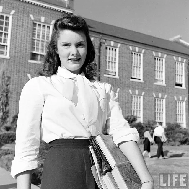Portraits of Highland Park High School Teenage Girls