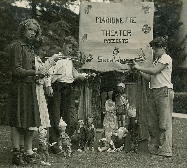 Amusing and Cool Vintage Photos of Everyday Life in Early 20th Century America