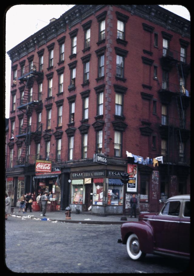 Kodachrome Slides Everyday Life USA 1940s